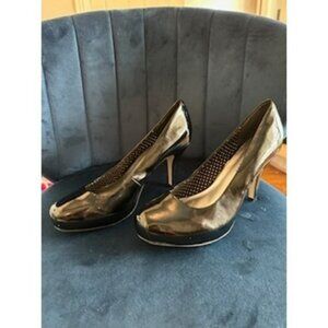 Madden Girl Black Patent Leather‎ Pumps Classic Heels Shoes Women's 7.5